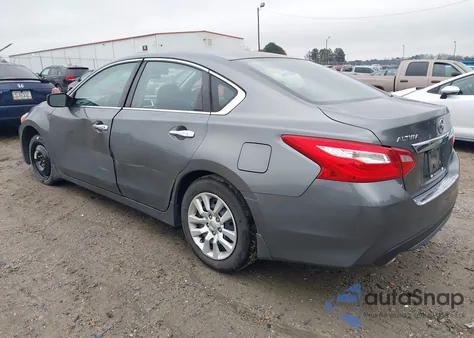 2017 Nissan Altima 2.5 S z USA, uszkodzony, nr VIN 1N4AL3AP0HN308606